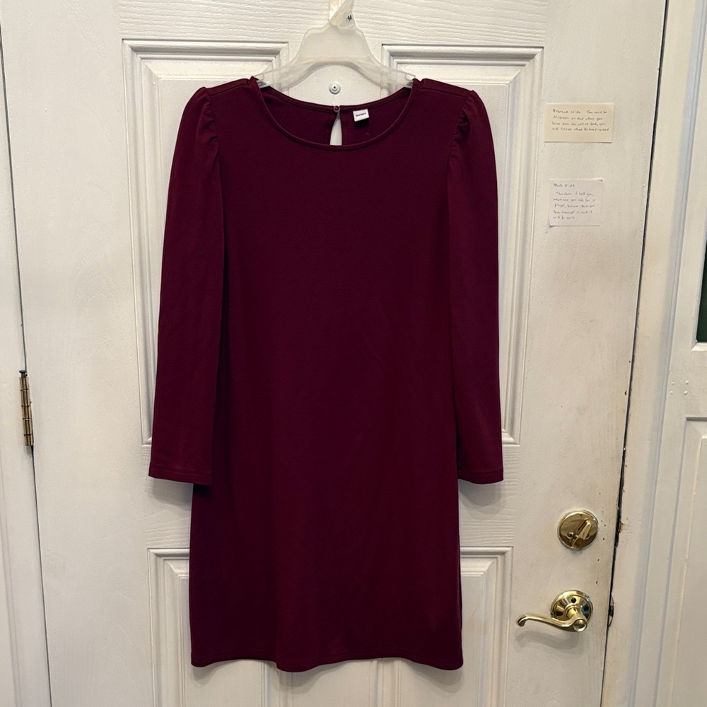 Old Navy Burgundy Long Sleeve Dress